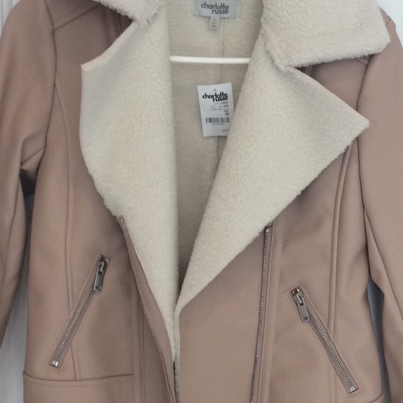 Charlotte Russe Full Zip Light Weight BomberJacket - Picture 2 of 8